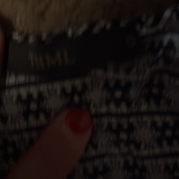 THML BLUE CHECK WITH LACE SIDE PANELS SLEEVELESS TOP SIZE SMALL - Picture 4 of 5